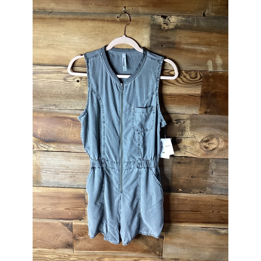 RVCA Womens Hitched Romper Size Medium Elastic Waist Gray Mist Pockets